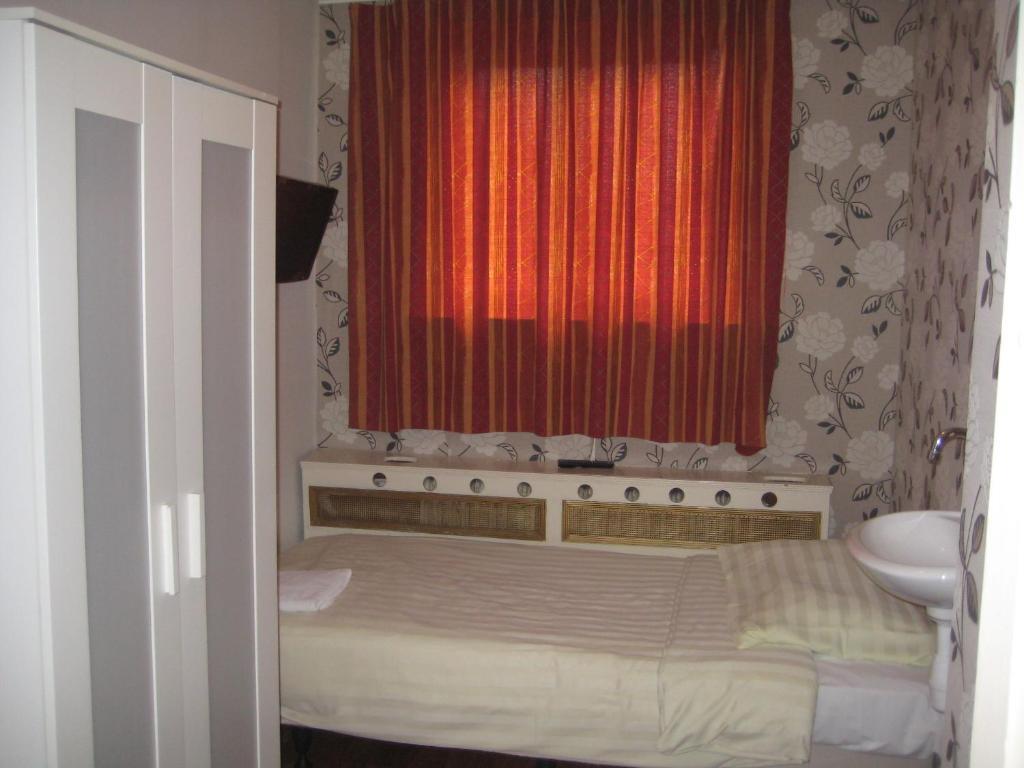روتردام Floris Hotel الغرفة الصورة